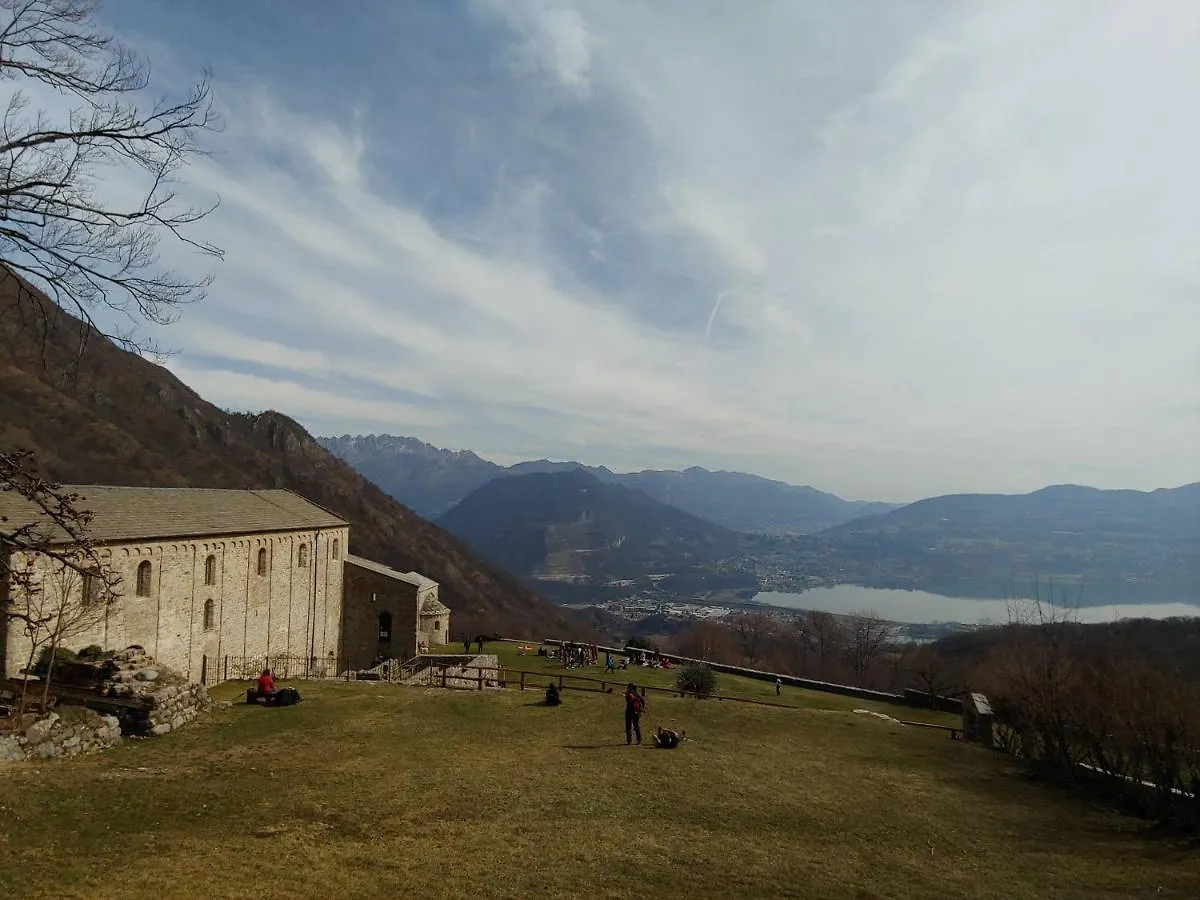 Residenza La Cascata Lägenhet Calolziocorte Italien